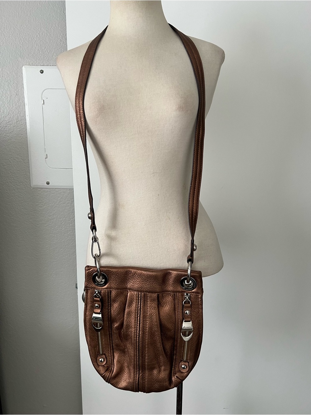 B. Makowsky Bronze Leather Handbag with Green Quilted Lining